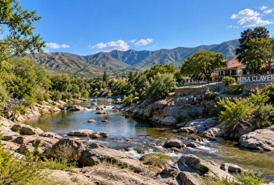 CARLOS PAZ, MINA CLAVERO Y MERLO